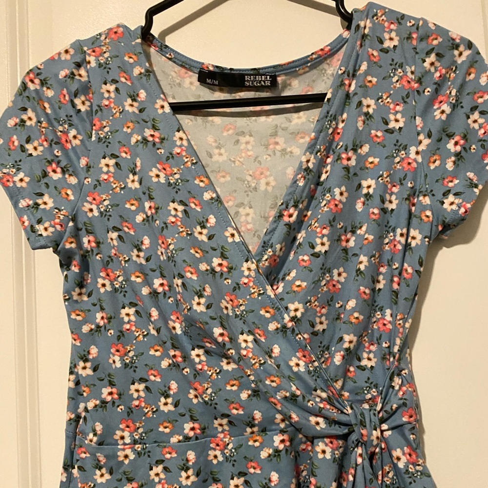 T-shirt blouse